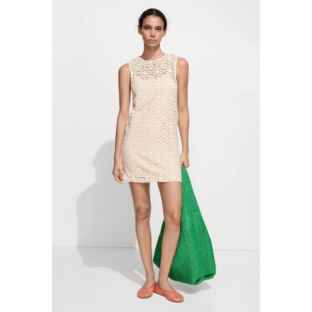 MANGO FLORAL CHROCHET DRESS